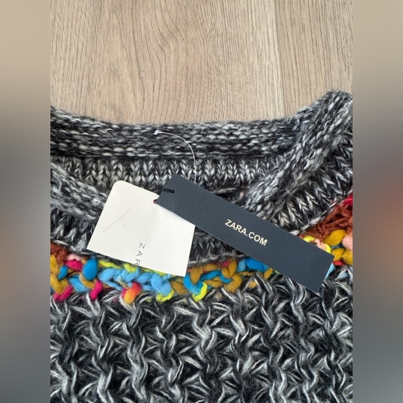 Zara Vibrant Knit Sweater - Red, Blue, Gray 🌈🦄 ❤️ - Picture 4 of 11